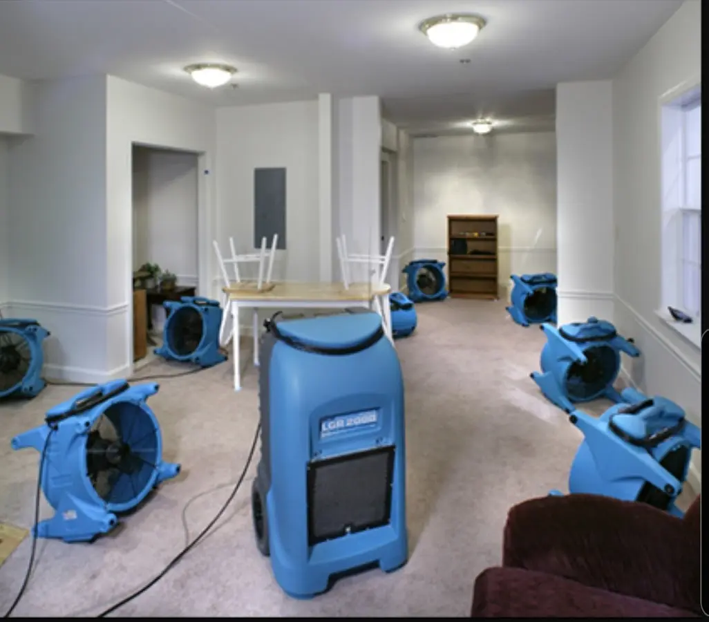 Air movers and dehumidifier setup for Water Extraction & Removal in Edgewood